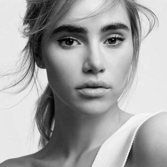 Suki Waterhouse